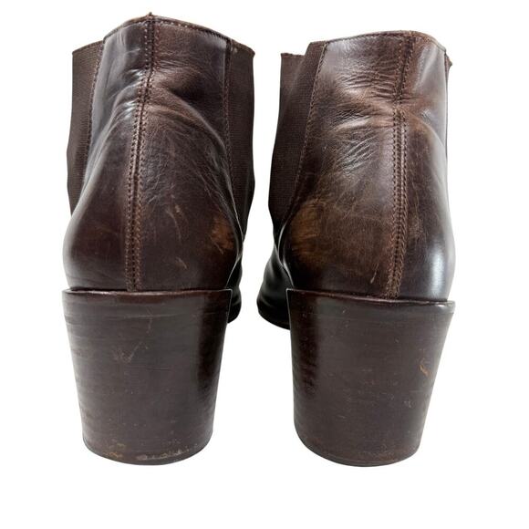 Chelsea Boot Vintage Y2K Size 8.5-9 Heeled Brown Leather Short Ankle Guess Italy - Picture 6 of 10